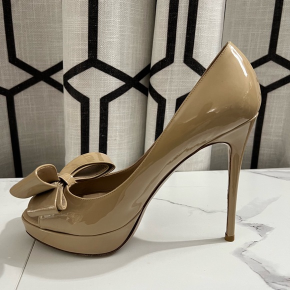 Valentino Garavani nude bow platform heels size 36.5 (gently used) - Picture 6 of 16